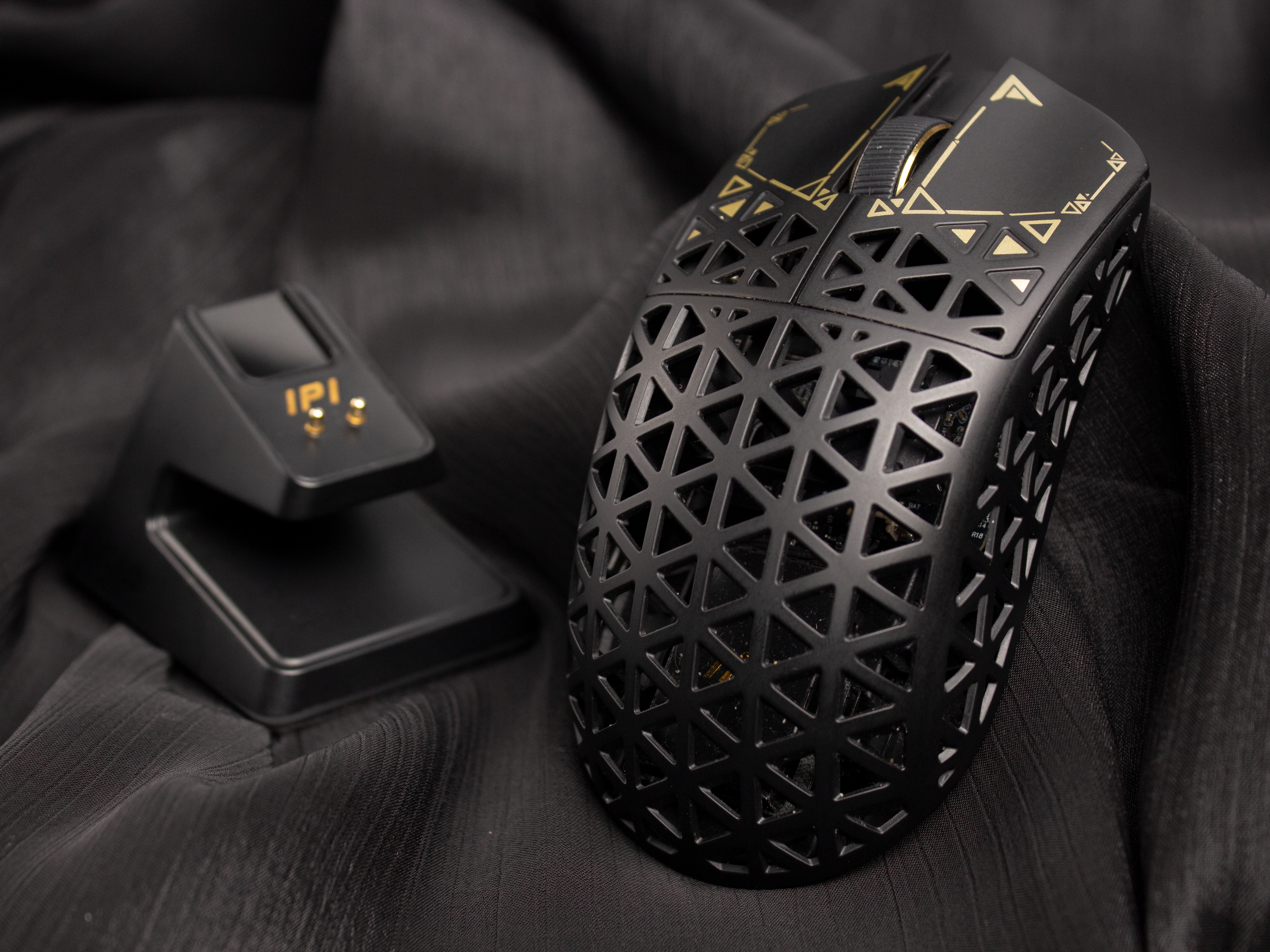 Souris IPI Gaming Float 88S noire