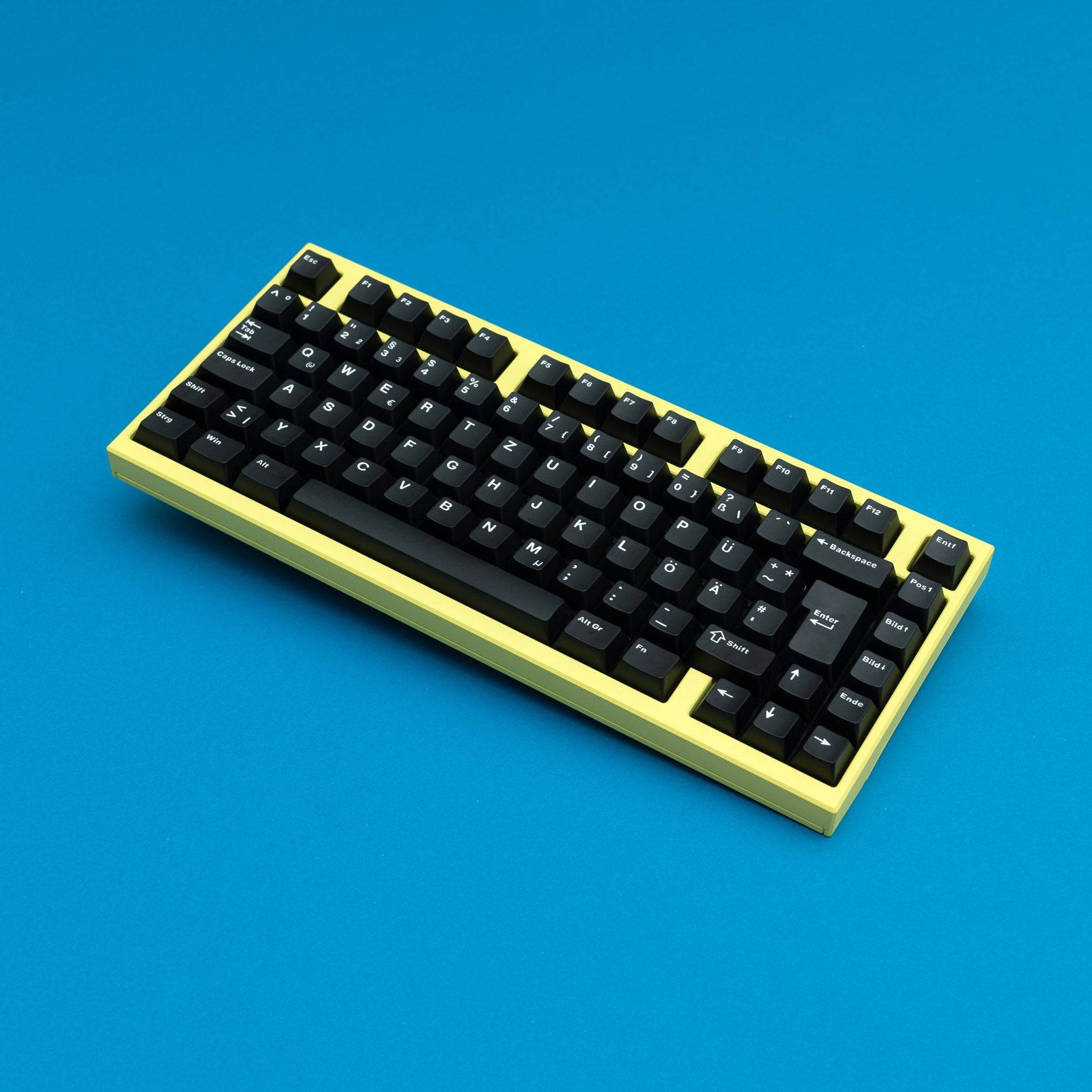 CK PBT White on Black (ISO - DE) Keycap Set - InputGear DE