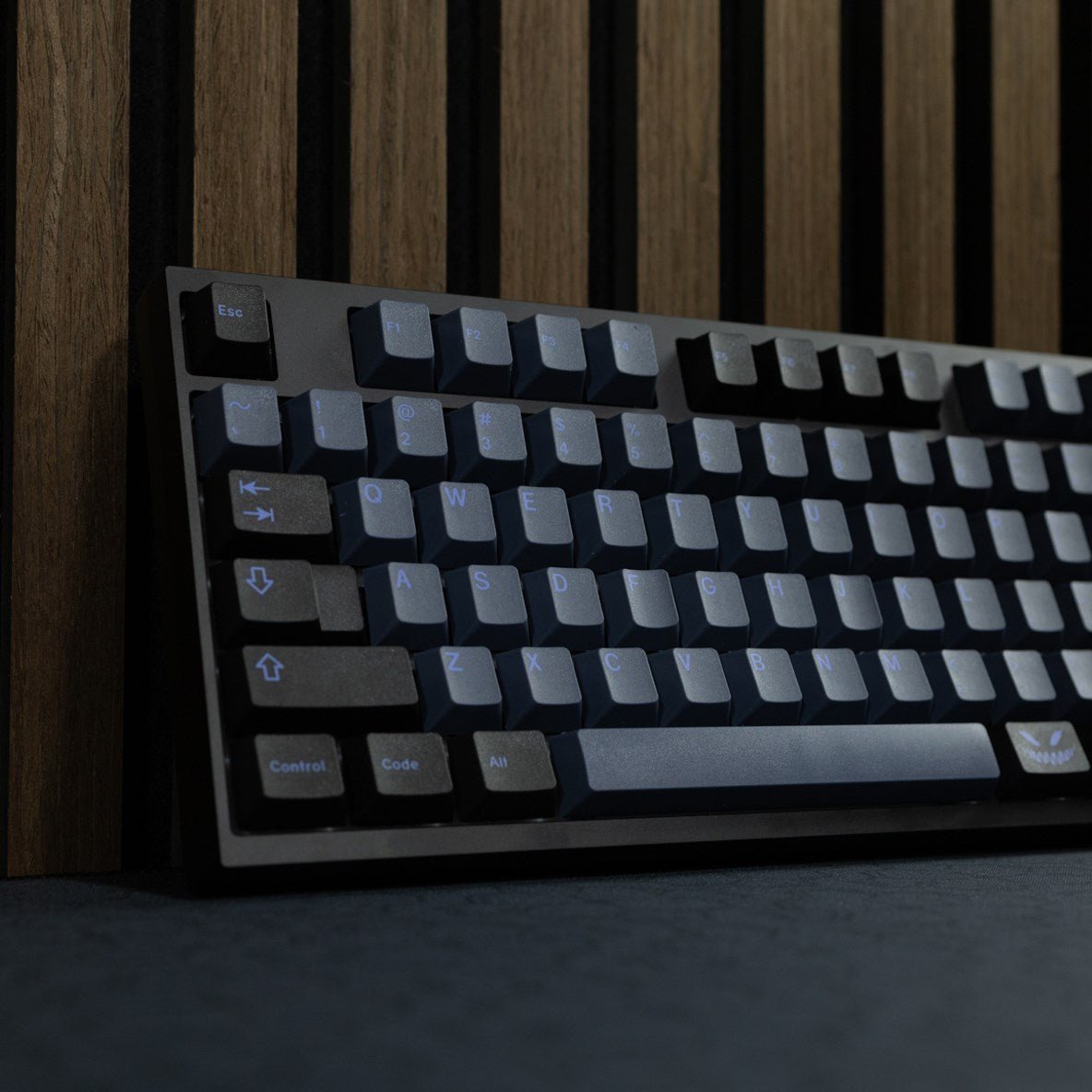 GMK Nightshade Keycap Set - InputGear DE