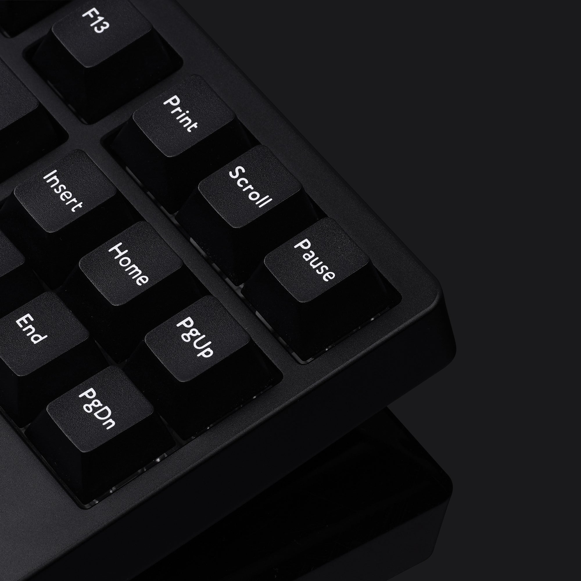 PBTFans White on Black Keycap Set - InputGear DE